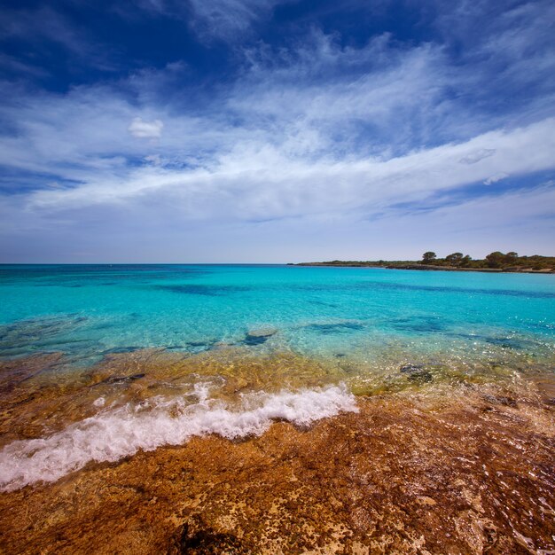 Spiaggia di Menorca Son Saura in Ciutadella turchese Balearic