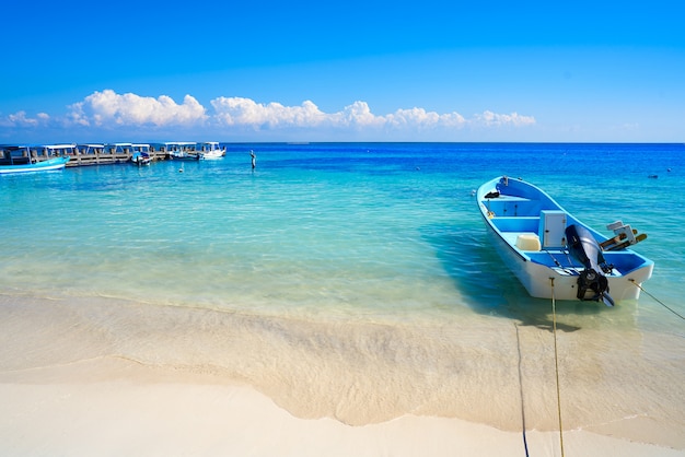 Spiaggia di Puerto Morelos in Riviera Maya