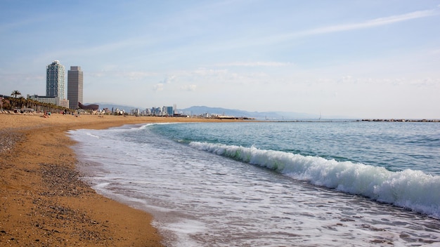 Spiaggia di sabbia a Badalona Catalogna, Spagna