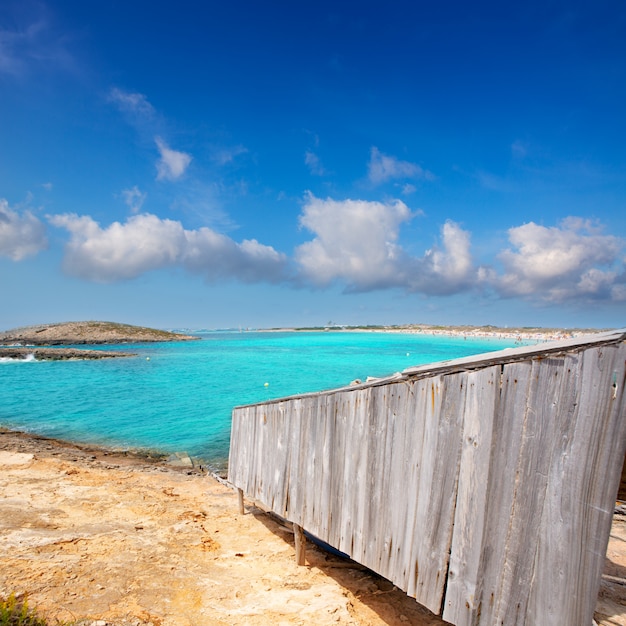 spiaggia Illetas Illetes a Formentera vicino a Ibiza