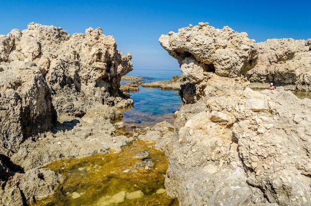 Spiaggia mediterranea a Milazzo Sicilia Italia