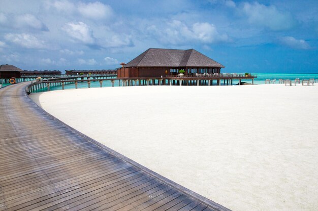 Spiaggia tropicale alle Maldive