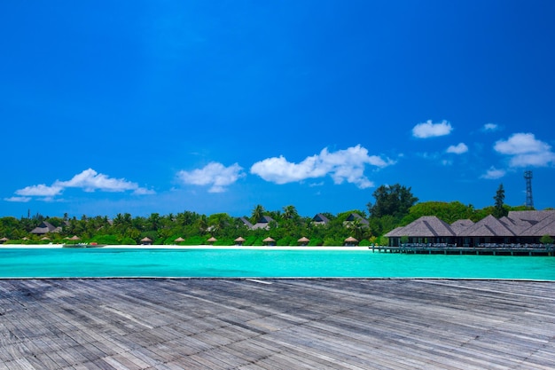 Spiaggia tropicale alle Maldive