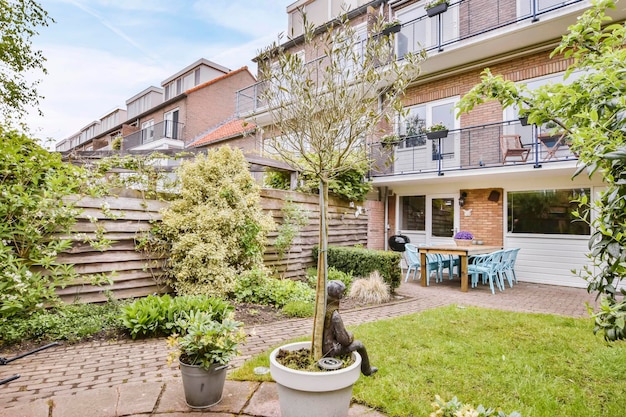 Splendida casa di corte con giardino