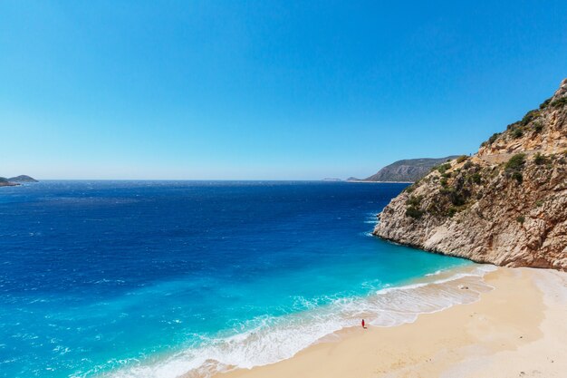 Splendida costa del mare in Turchia