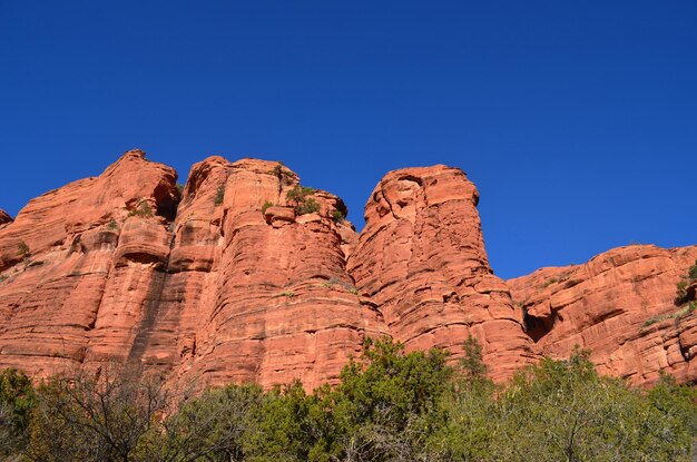 Splendida grande formazione di roccia rossa a Sedona