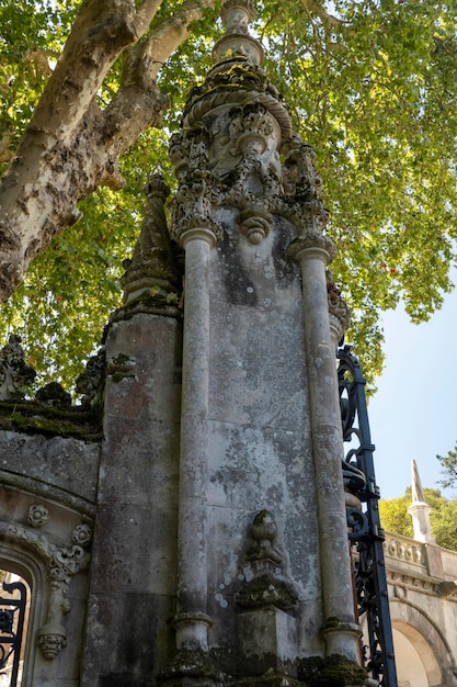 Splendidi dettagli del punto di riferimento da Quinta da Regaleira a Sintra