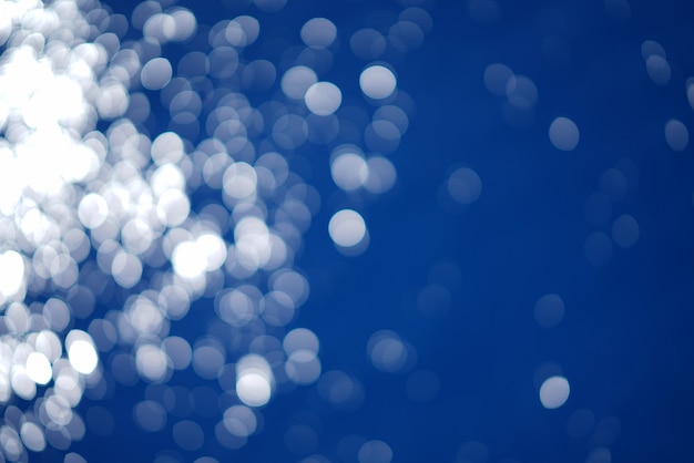 Splendido effetto fotografico bokeh sul mare delle Cicladi