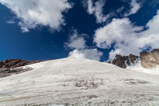 Splendido paesaggio montano