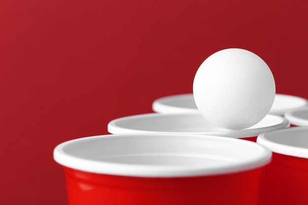 Sport da party universitario - birra pong