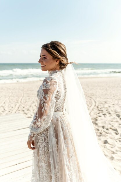 Sposa sulla spiaggia