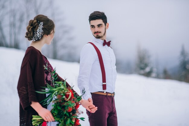 Sposo e sposa nei Carpazi