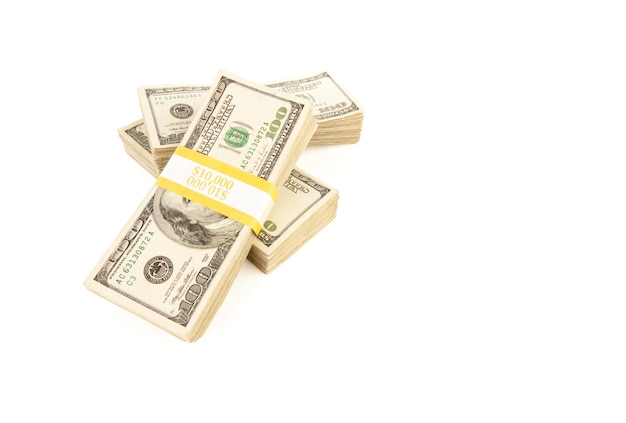 Stack di banconote da cento dollari isolati