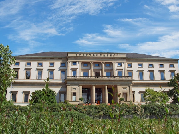 Stadtbuecherei Biblioteca comunale Stoccarda