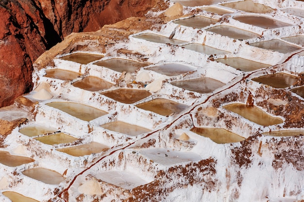 Stagni di sale di Maras situati a Urubamba, Perù