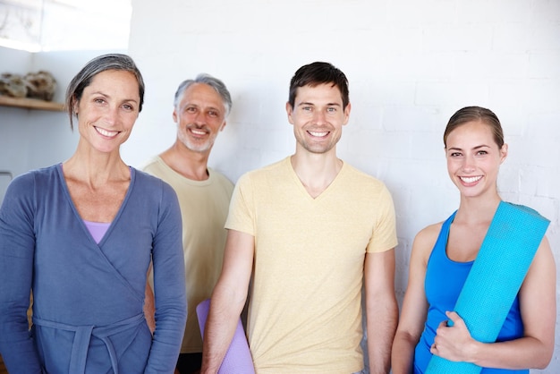 È stato bello Un gruppo di persone che stavano insieme dopo la lezione di ginnastica