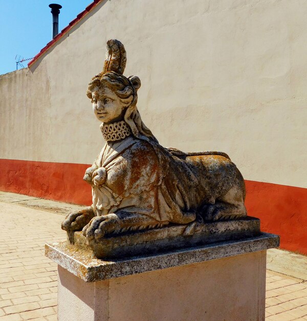 statua a Villarabines