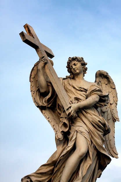 Statua al Ponte San't Angelo a Roma