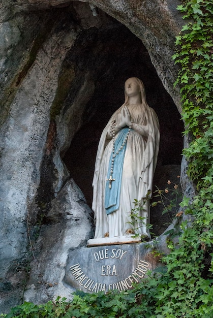 Statua di Nostra Signora di Lourdes Francia