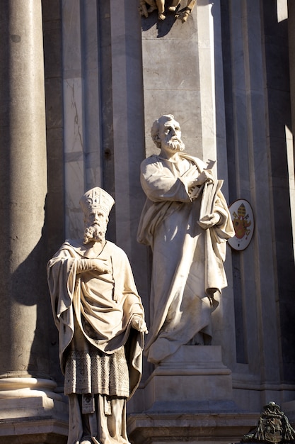 Statua di San Pietro