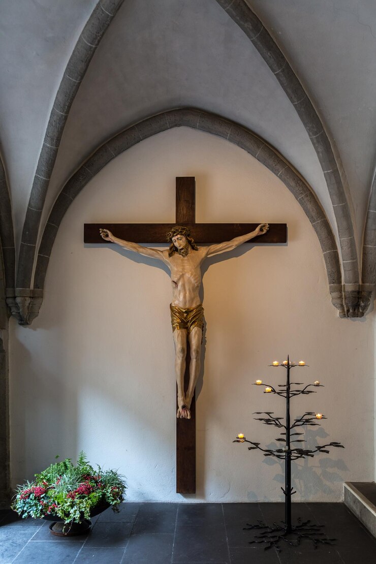 Foto statua di un angelo nel tempio