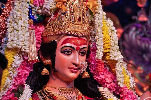 Statua idolo della dea Maa Durga, Happy Navratri e dussehra