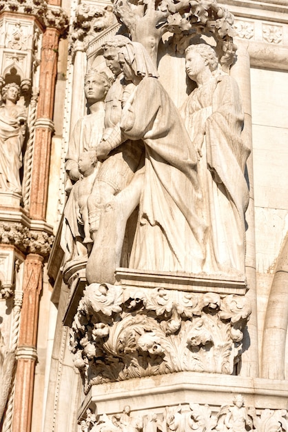 Statua in marmo, scultura in Piazza San Marco a Venezia, Italy