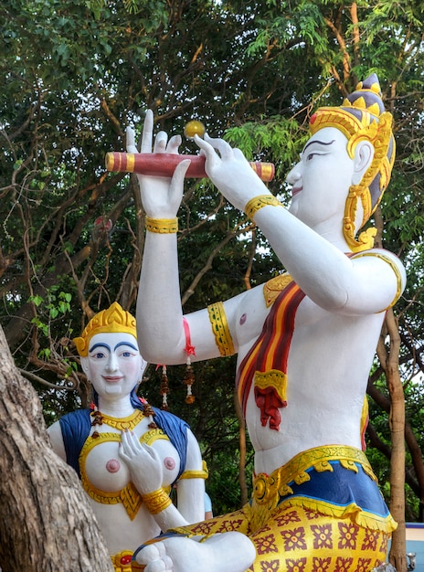 Statue del principe e della sirena su Samet, Tailandia