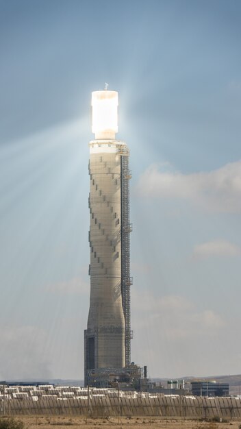 Stazione di energia solare Aschalim nel deserto del Negev BeerSheva Israel