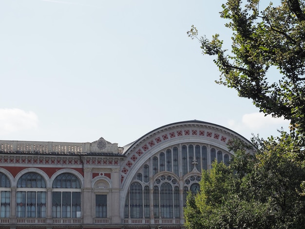 Stazione di Porta Nuova a Torino