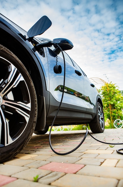 Stazione di ricarica per veicoli elettrici per la casa