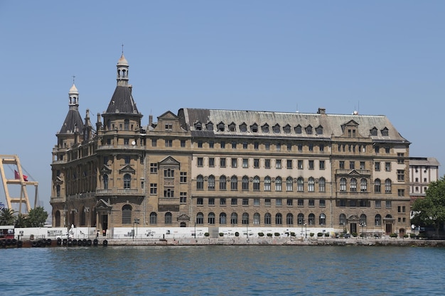 Stazione ferroviaria di Haydarpasa ad Istanbul in Turchia