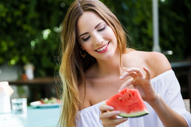 stile di vita sano cena terrazzo vacanza