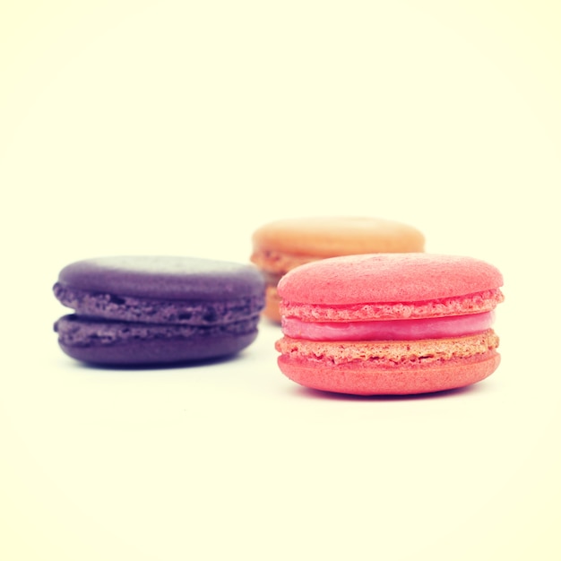 Stile retrò-vintage di macarons francesi dolci e colorati