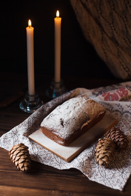 Stollen natalizio tedesco, ricetta autentica del pane alla frutta perfetta per la colazione o il brunch delle vacanze