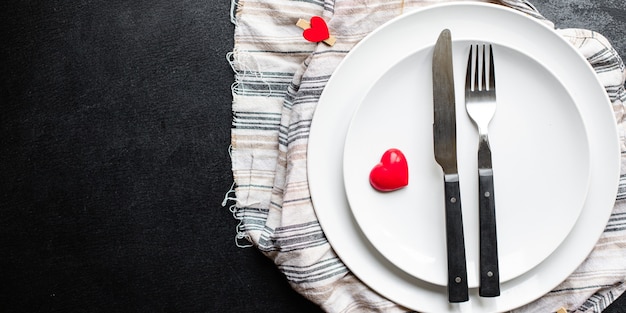 stoviglie vacanza tavola festosa impostazione amore piatto, forchetta, coltello san valentino