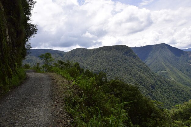 Strada della morte Camino de la Muerte Yungas Strada del nord tra La Paz e Coroico Bolivia