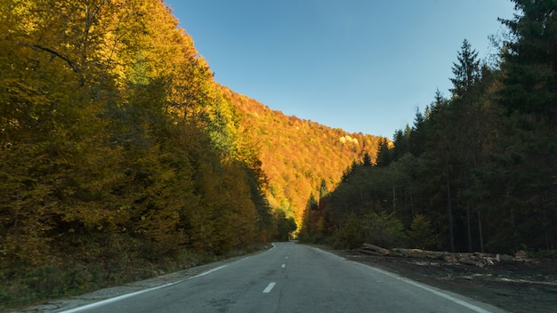 Strada in montagna