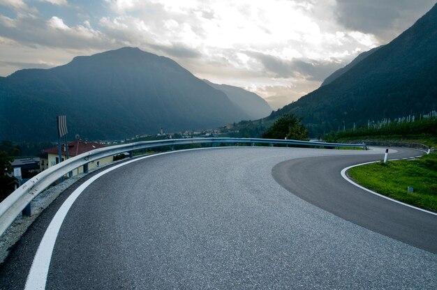 Strada in montagna