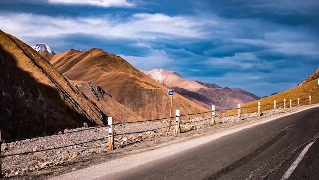 Strada militare in Georgia