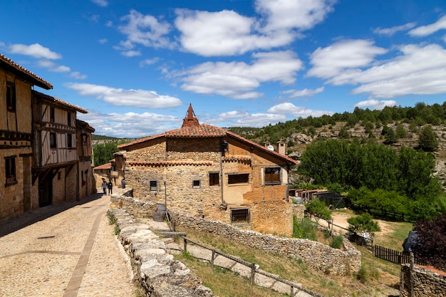 Strade della città turistica di Calatanazor Soria, Spagna