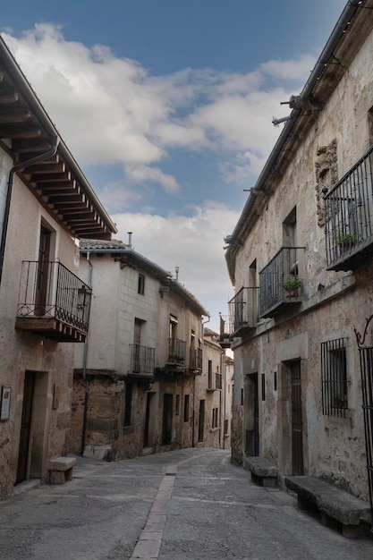 Strade di Pedraza a Segovia, Castilla y Len, Spagna. Pedraza, città murata medievale