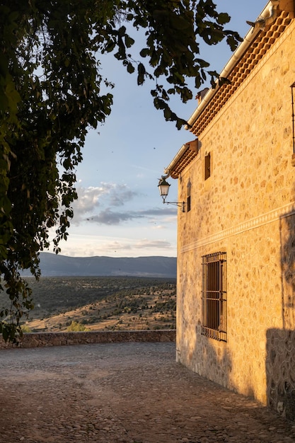 Strade di Pedraza a Segovia, Castilla y Len, Spagna. Pedraza, città murata medievale