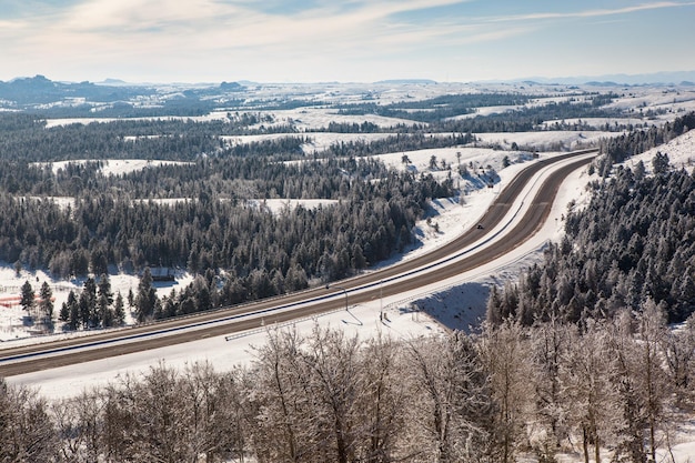 Strade invernali lungo la I-80 nel Wyoming meridionale il 30 novembre 2015.