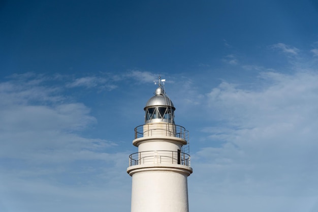 Struttura del faro vicino alla costa