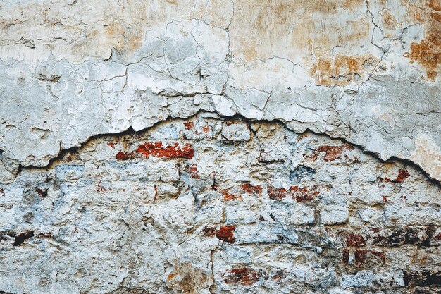 Struttura di un vecchio muro in colori chiari