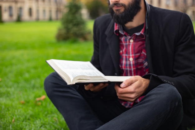 Studente, giovane nell&#39;università