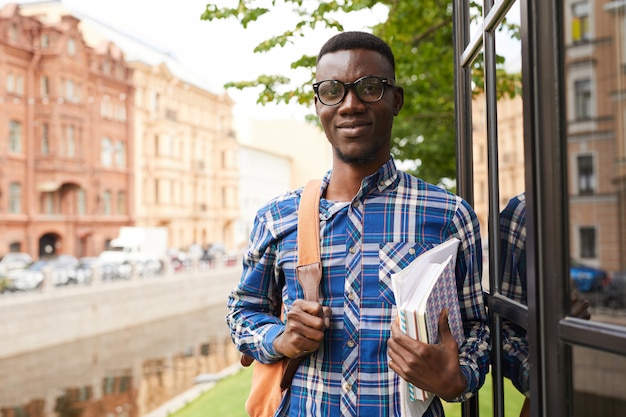 Studente universitario africano