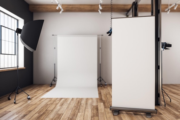 Studio fotografico con banner