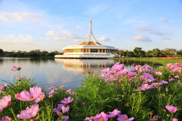 Suan Luang Rama IX, un parco per le persone di Bangkok per rilassarsi ed esercitare